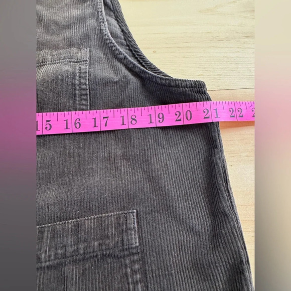 Vintage Men’s Club Monaco Corduroy Timeless Tailored 3 Pocket 4 Button Vest - Picture 9 of 10